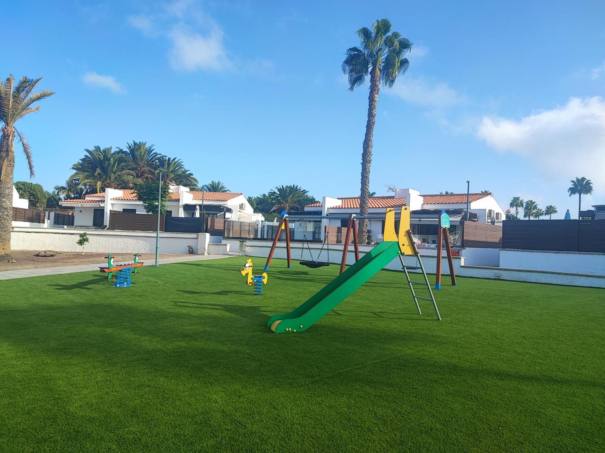 Bungalow Maspalomas Golf Con Jacuzzi, Piscina Y Jardin San Bartolomé Eksteriør billede