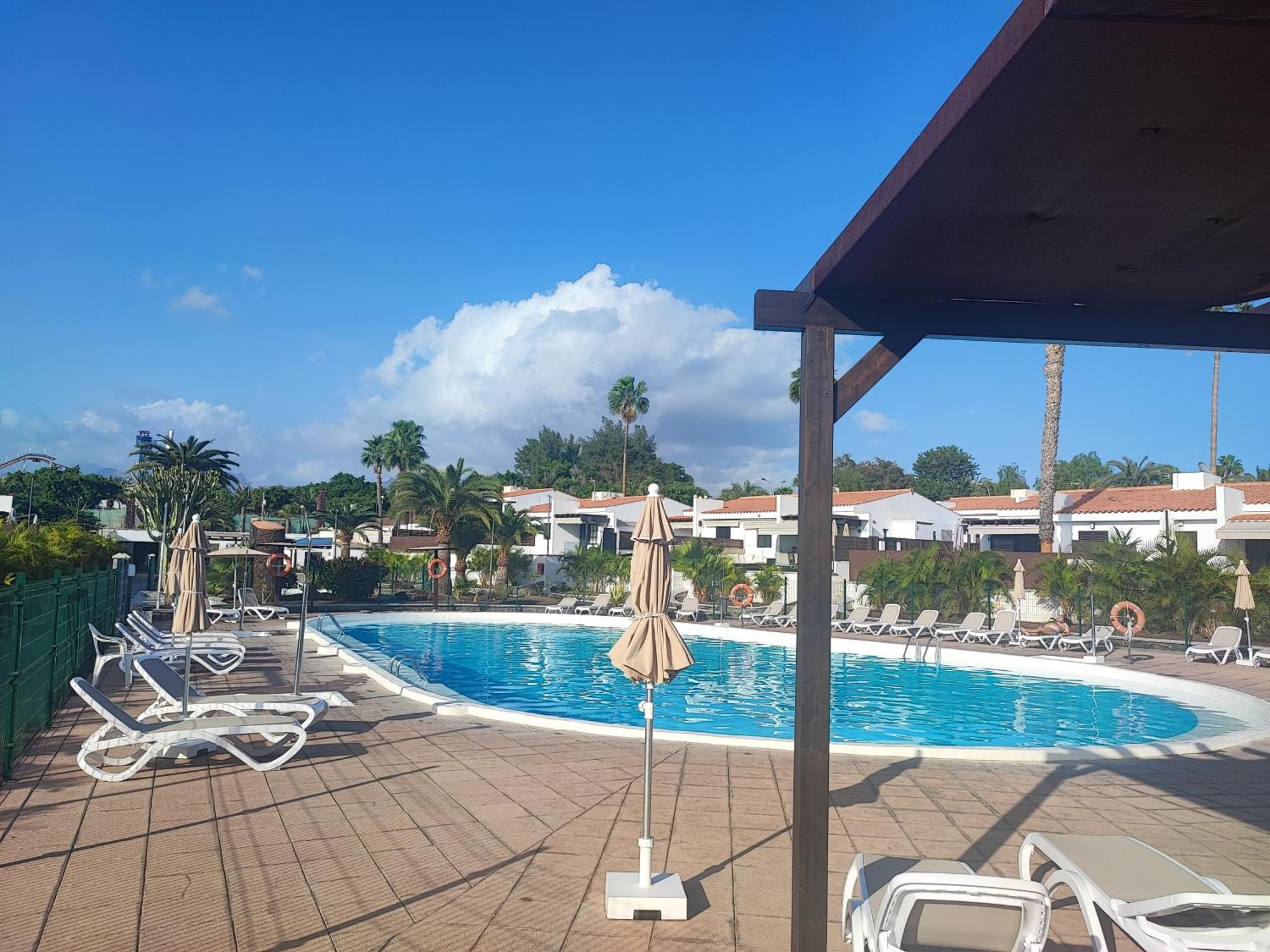 Bungalow Maspalomas Golf Con Jacuzzi, Piscina Y Jardin San Bartolomé Eksteriør billede