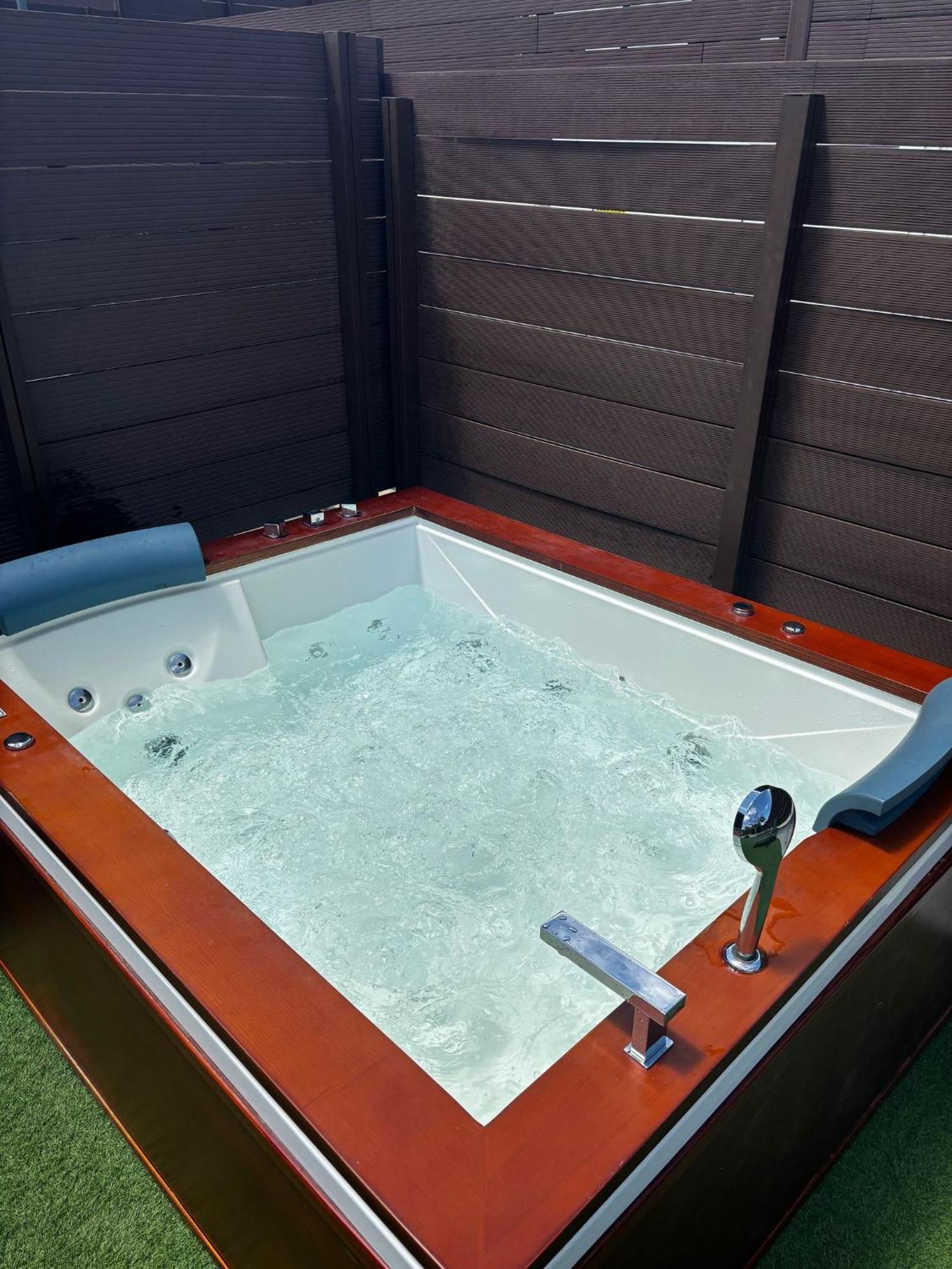 Bungalow Maspalomas Golf Con Jacuzzi, Piscina Y Jardin San Bartolomé Eksteriør billede